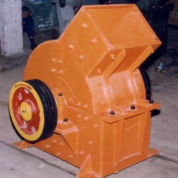 錘式破碎機(jī) 河南力博機(jī)械規(guī)格型號及價(jià)格 鄂式破碎機(jī) 立式?jīng)_擊破碎機(jī) 立式復(fù)合破碎機(jī) 新型振動(dòng)篩