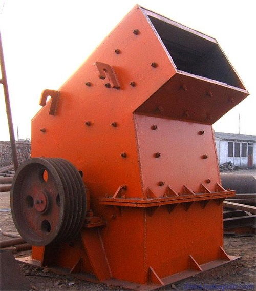 錘式破碎機(jī) 順飛 定制錘式破碎機(jī)